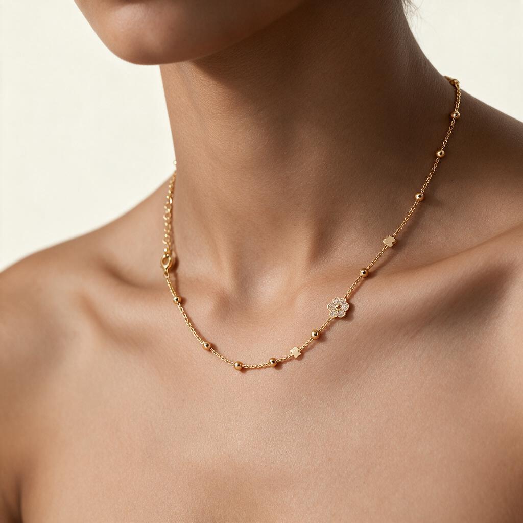 Woman wearing the necklace at the collarbone